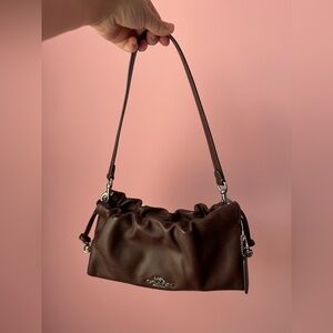 🤎 Coach Faye shoulder bag 🤎